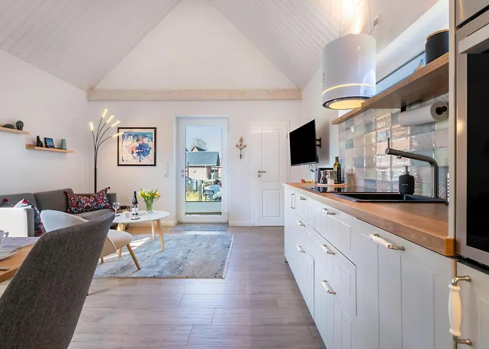 Helgohuus Semesterbostad Woehrden