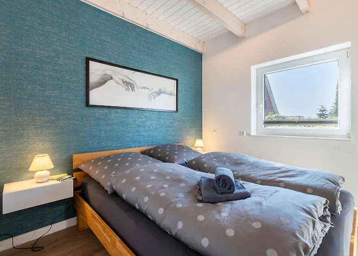 Helgohuus * Woehrden